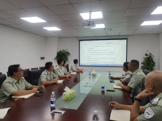 六是加強(qiáng)對(duì)巡查隊(duì)伍專業(yè)培訓(xùn).png